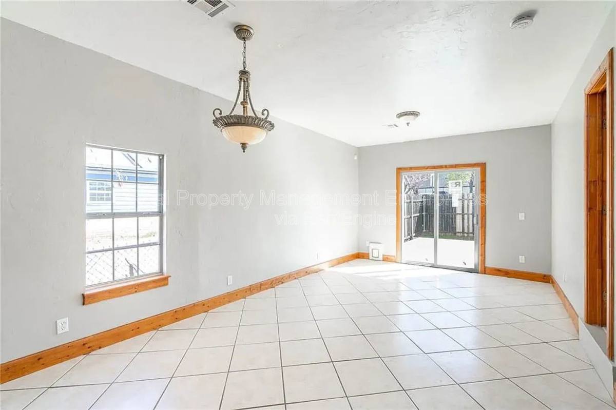 House for rent at 3633 N Youngs Blvd, Oklahoma City, OK 73112