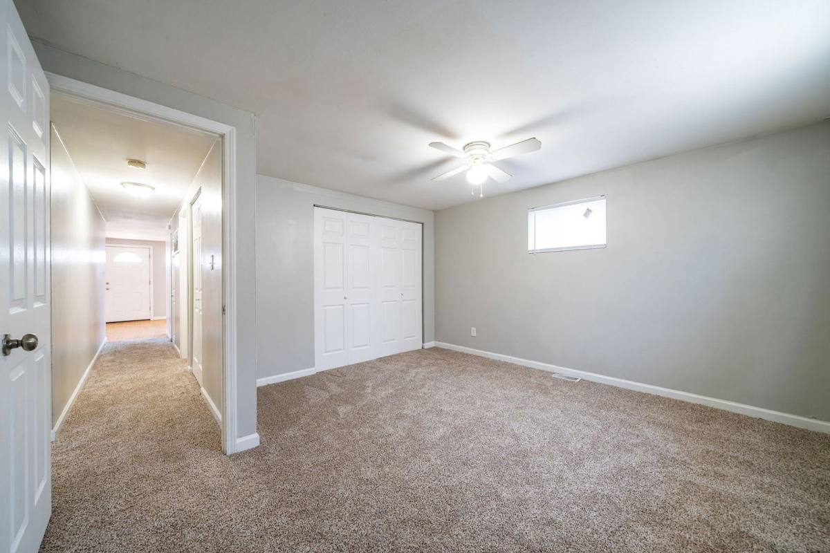 Apartment for rent at 511 Elsmere St, Columbus, OH 43206