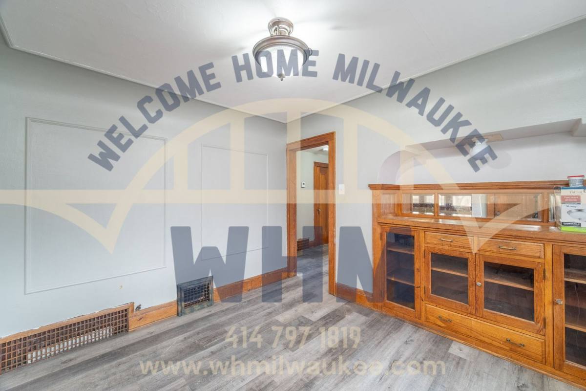 Apartment for rent at 5510 N 34th St, Milwaukee, WI 53209