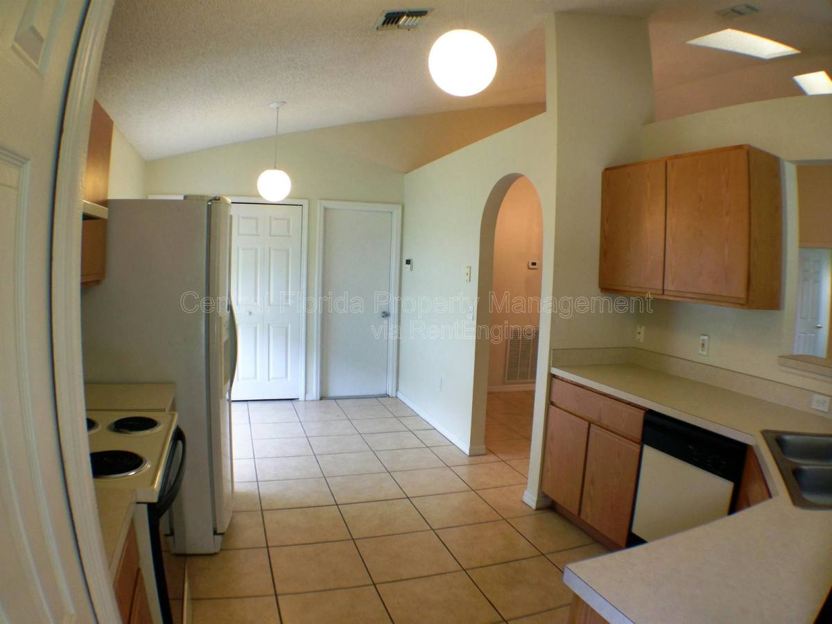 House for rent at 3842 Stonefield Dr, Orlando, FL 32826