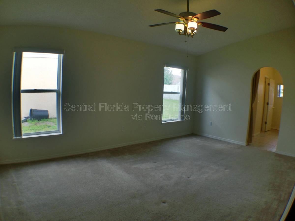 House for rent at 3842 Stonefield Dr, Orlando, FL 32826
