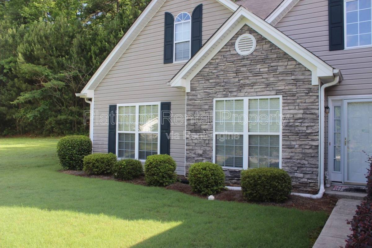 House for rent at 4093 Laurel Bend Court, Snellville, GA 30039