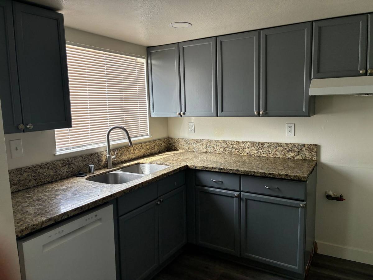 House for rent at 13601 Arroyo Dr, Victorville, CA 92395