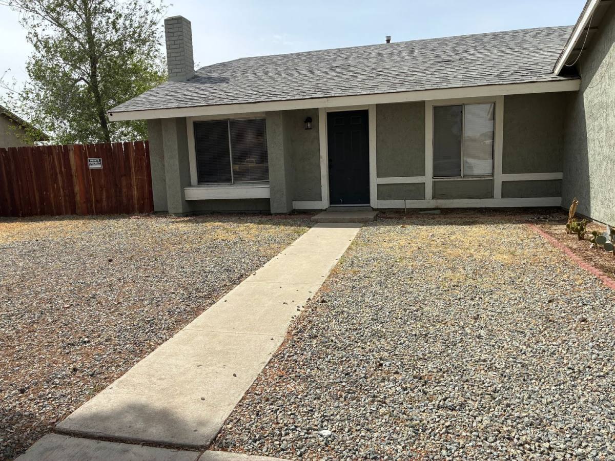 House for rent at 13601 Arroyo Dr, Victorville, CA 92395