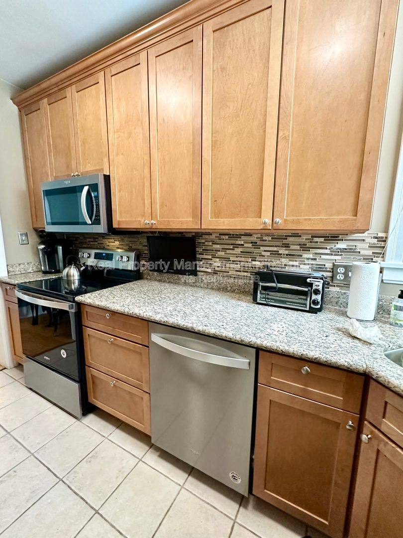 House for rent at 138 Pius St, Pittsburgh, PA 15203