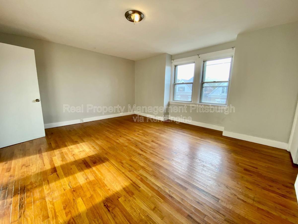 Apartment for rent at 825 Collins St #2, Pittsburgh, PA 15206