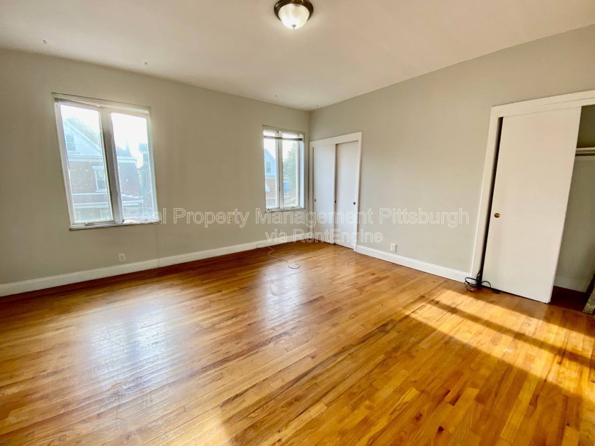 Apartment for rent at 825 Collins St #2, Pittsburgh, PA 15206