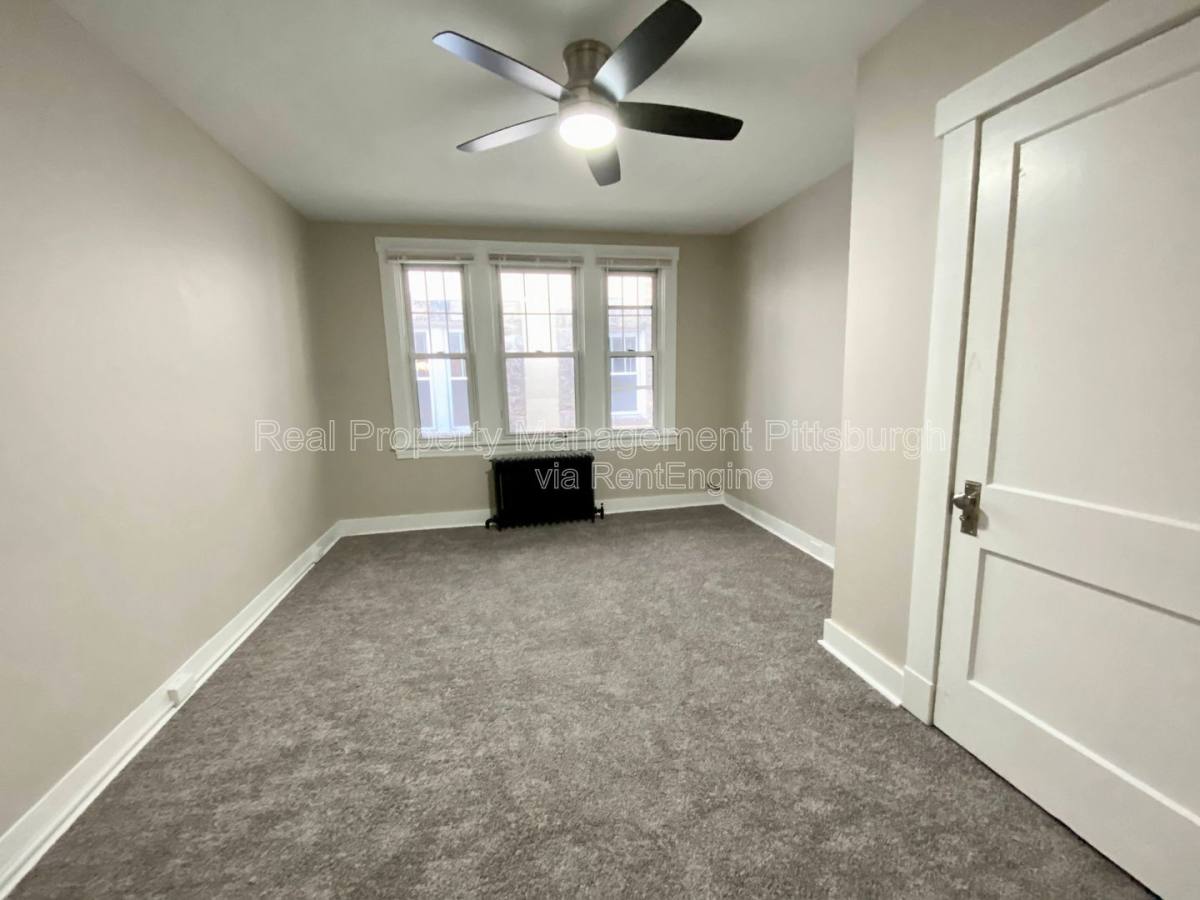Apartment for rent at 5735 Phillips Ave #2, Pittsburgh, PA 15217