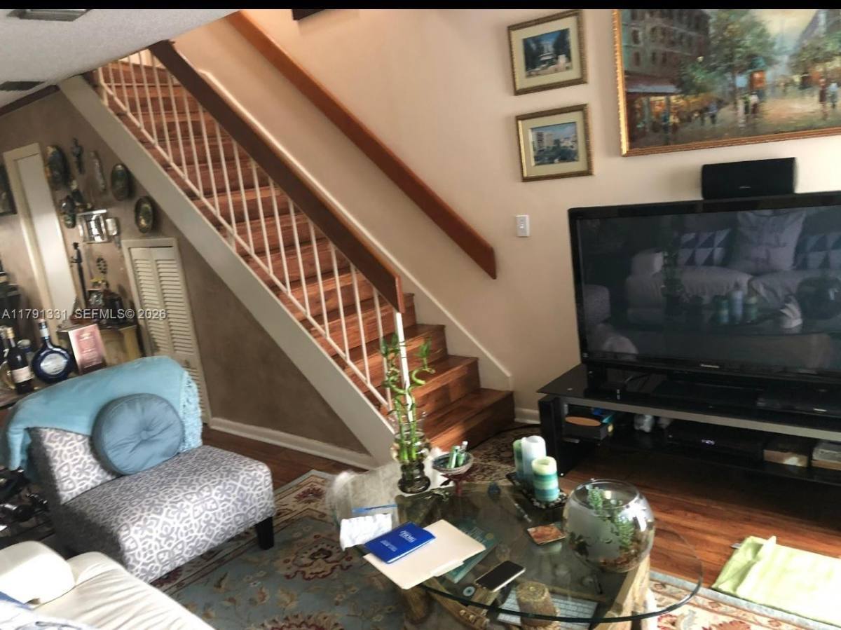 Townhouse for rent at 248 Majorca Ave, Miami, FL 33134