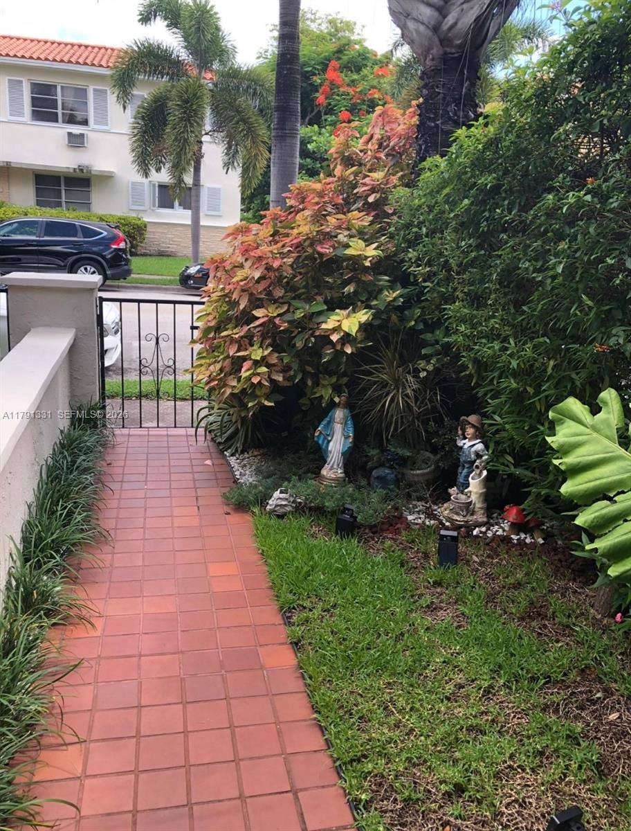 Townhouse for rent at 248 Majorca Ave, Miami, FL 33134