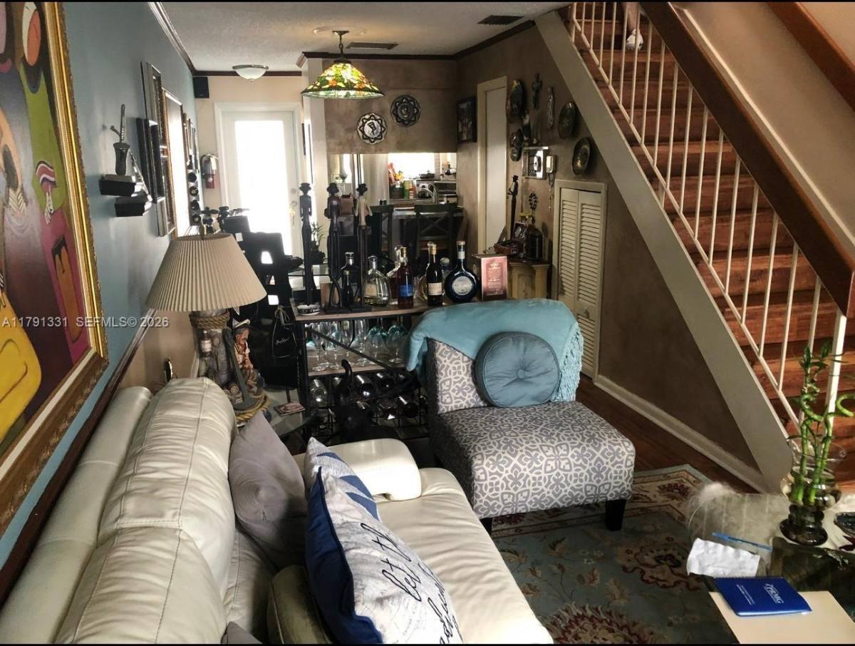 Townhouse for rent at 248 Majorca Ave, Miami, FL 33134