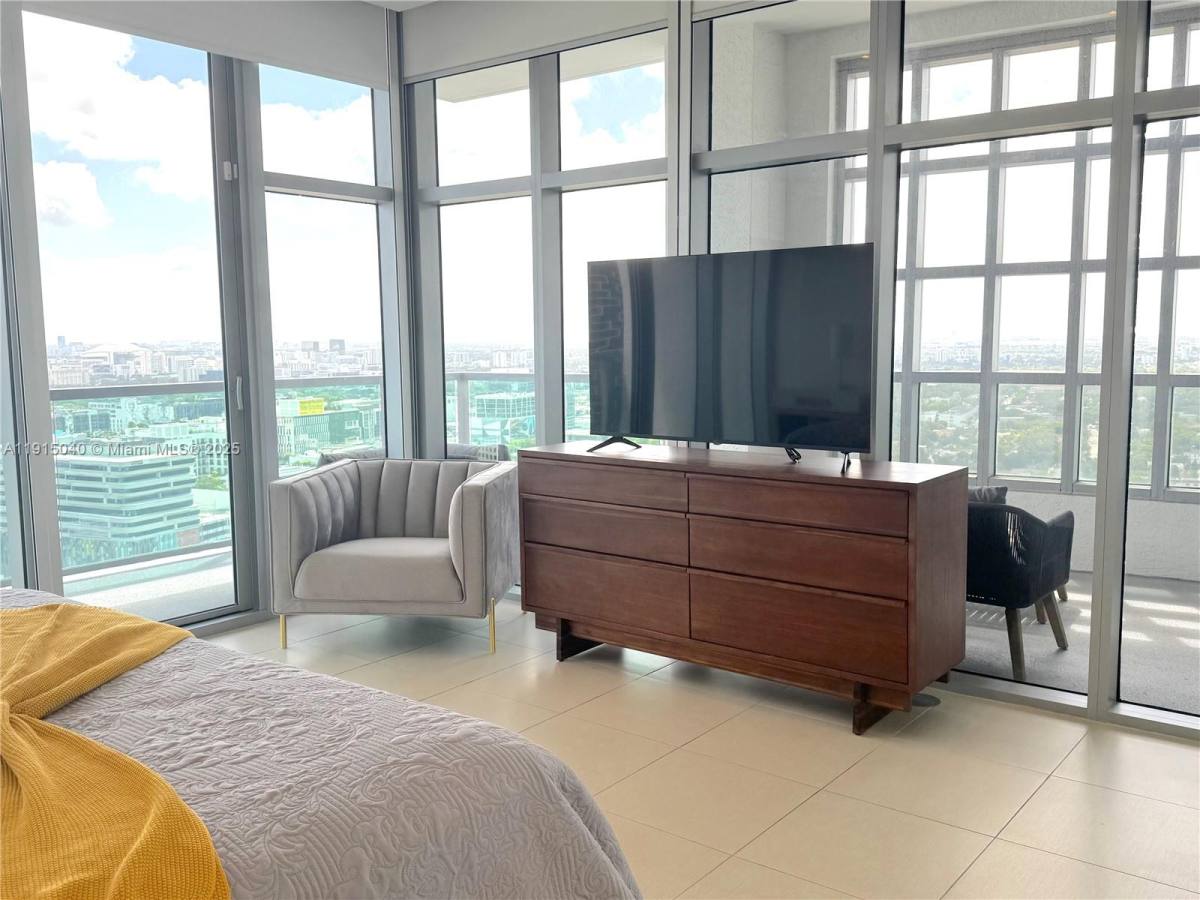 Apartment for rent at 3301 NE 1st Ave, Miami, FL 33137