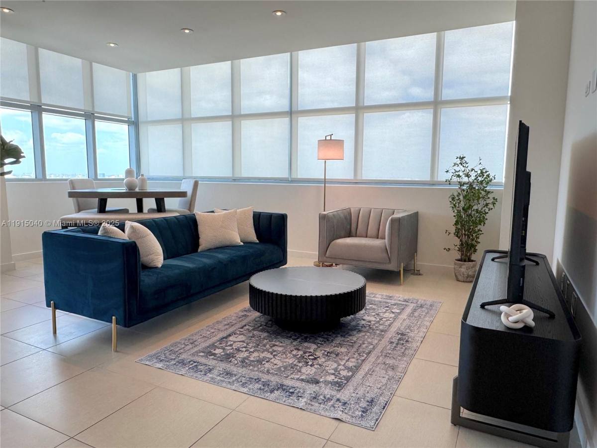 Apartment for rent at 3301 NE 1st Ave, Miami, FL 33137