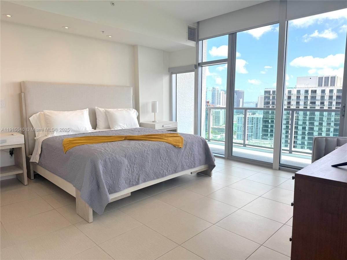 Apartment for rent at 3301 NE 1st Ave, Miami, FL 33137