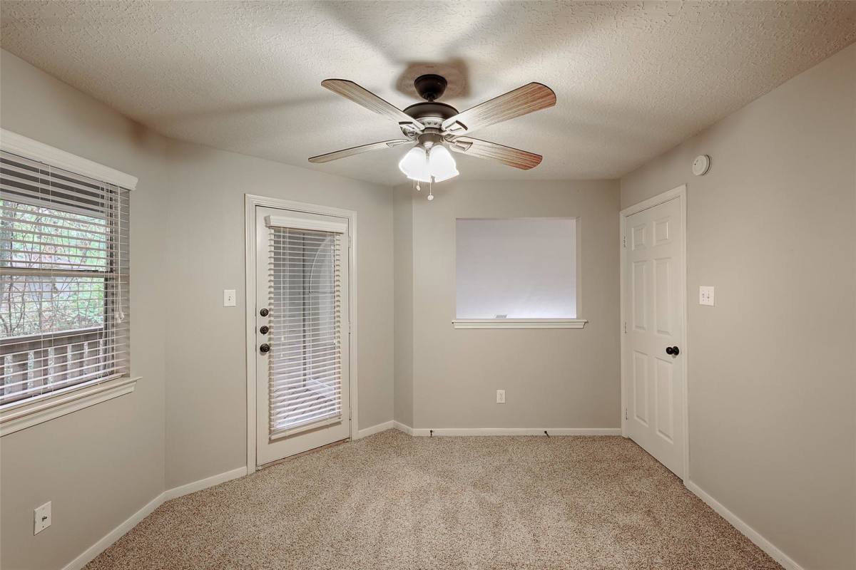 House for rent at 10 Hancock St, Conroe, TX 77301