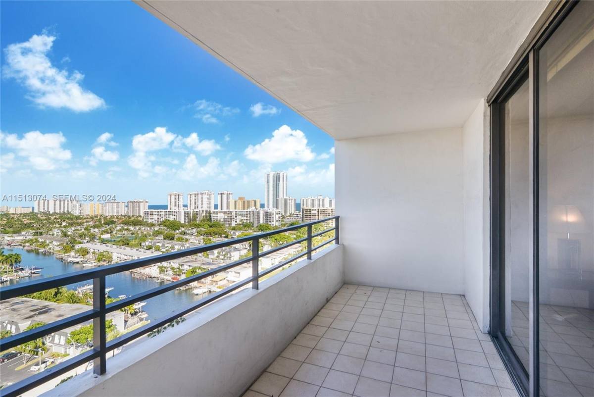 Condo for rent at 2500 Parkview Dr #1610, Hallandale, FL 33009