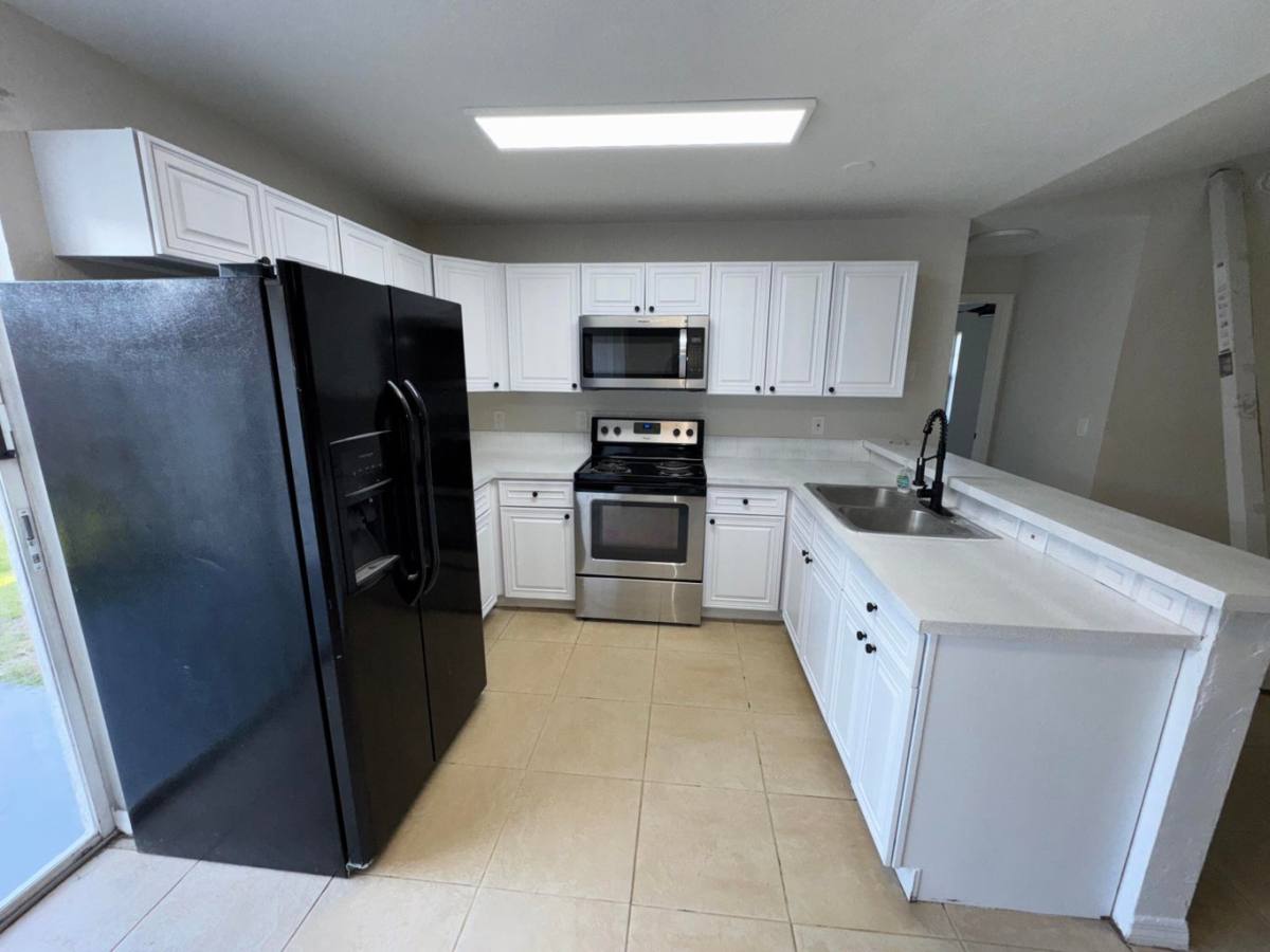 House for rent at 618 NE 1st St #A, Boynton Beach, FL 33435