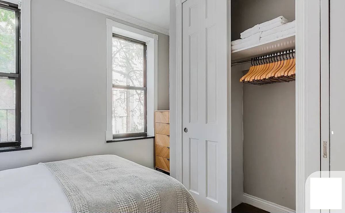 Apartment for rent at 325 E 5th St #B1, New York, NY 10003