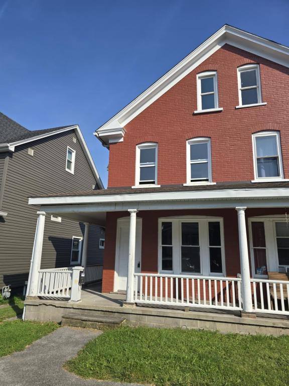 House for rent at 722 N 5th Ave, Altoona, PA 16601
