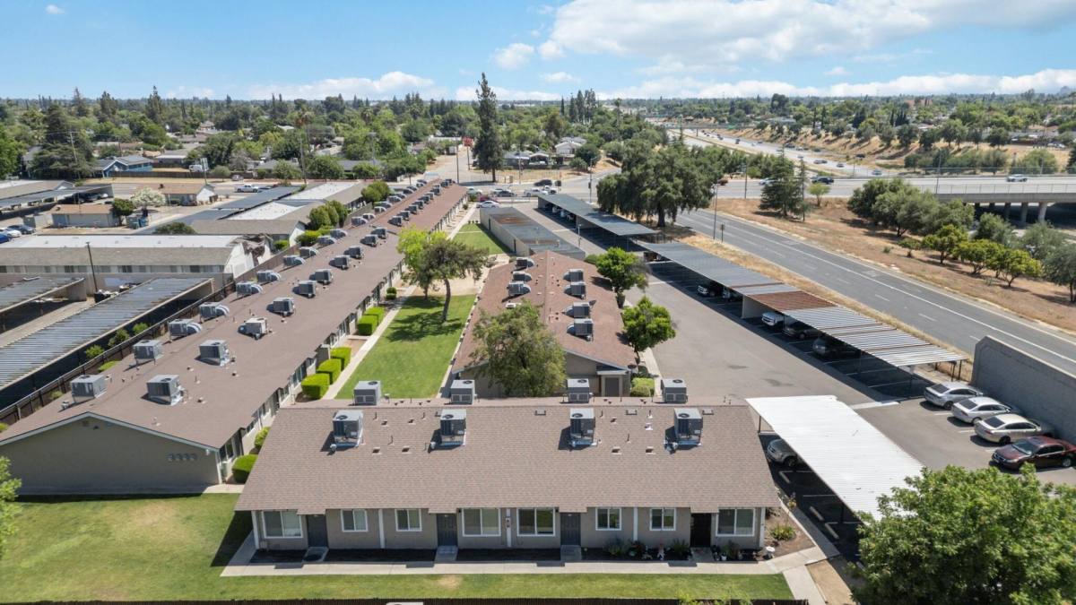 Apartment for rent at 4518 E Fountain Way #115, Fresno, CA 93726