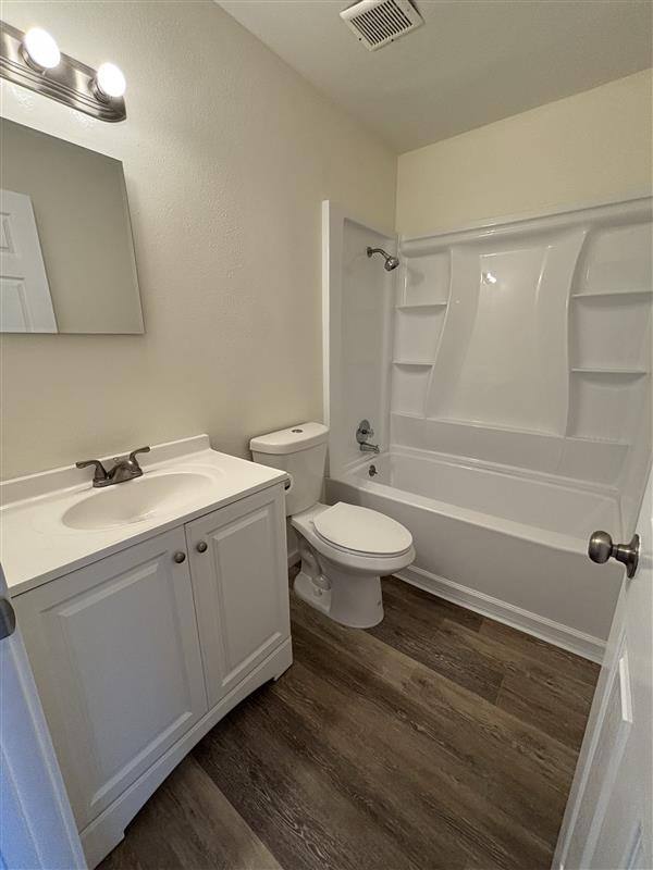 Apartment for rent at 4518 E Fountain Way #115, Fresno, CA 93726