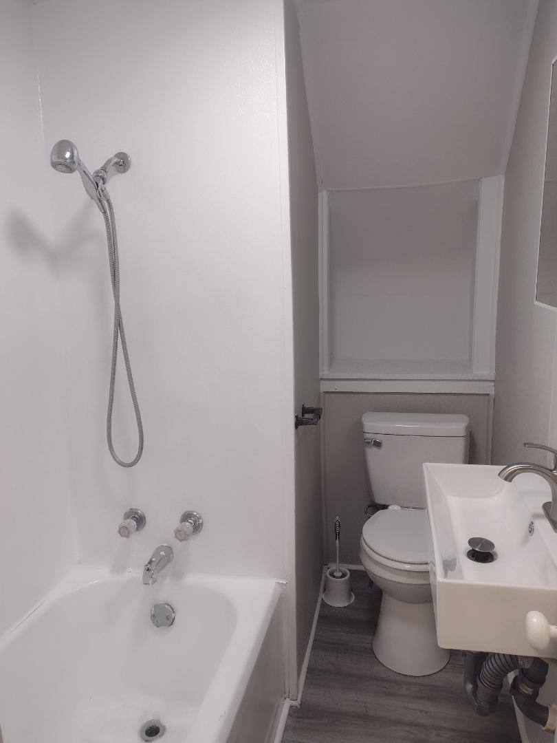 House for rent at 310 W 6th Ave, Hutchinson, KS 67501