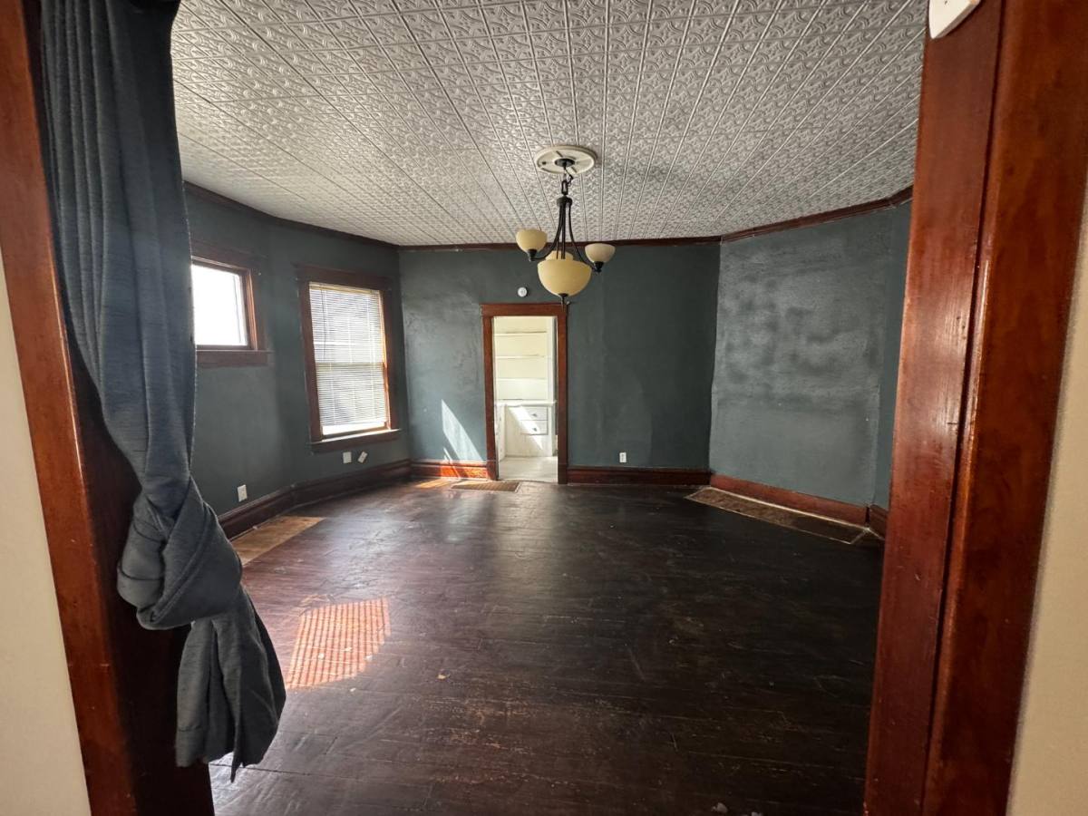 House for rent at 1267 SW Harrison St, Topeka, KS 66612