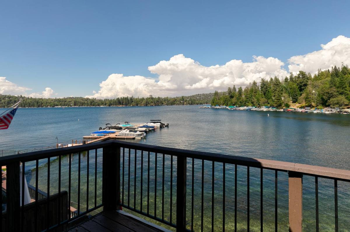 Condo for rent at 180 Highway 173 #45, Lake Arrowhead, CA 92352