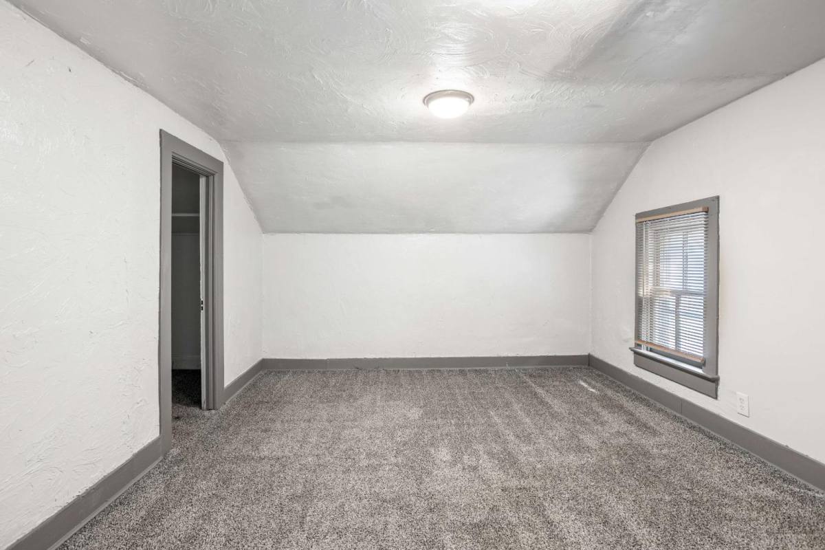 Apartment for rent at 1400 Knapp St #A, Oshkosh, WI 54902