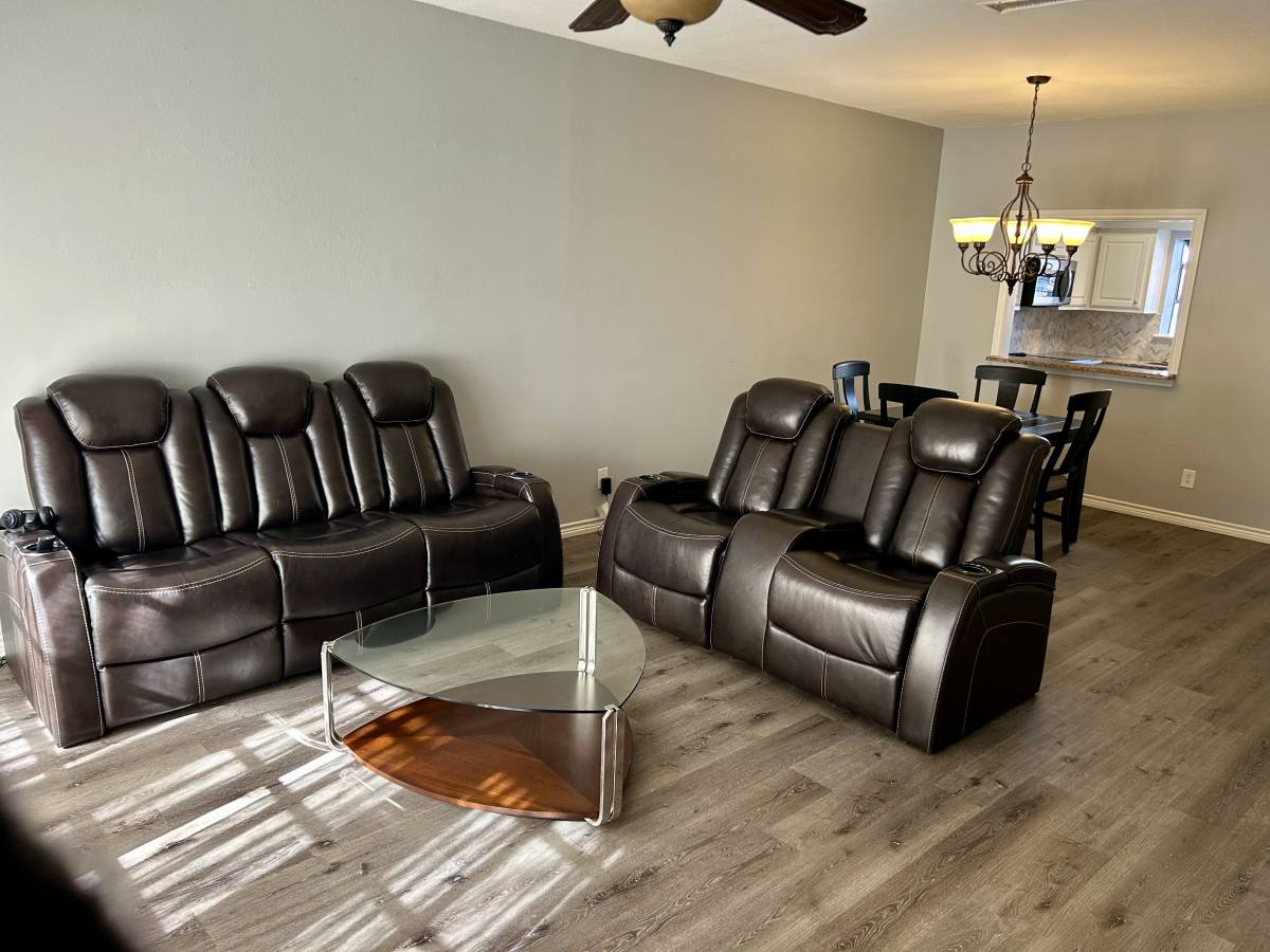 Condo for rent at 5859 Frankford Rd, Dallas, TX 75252
