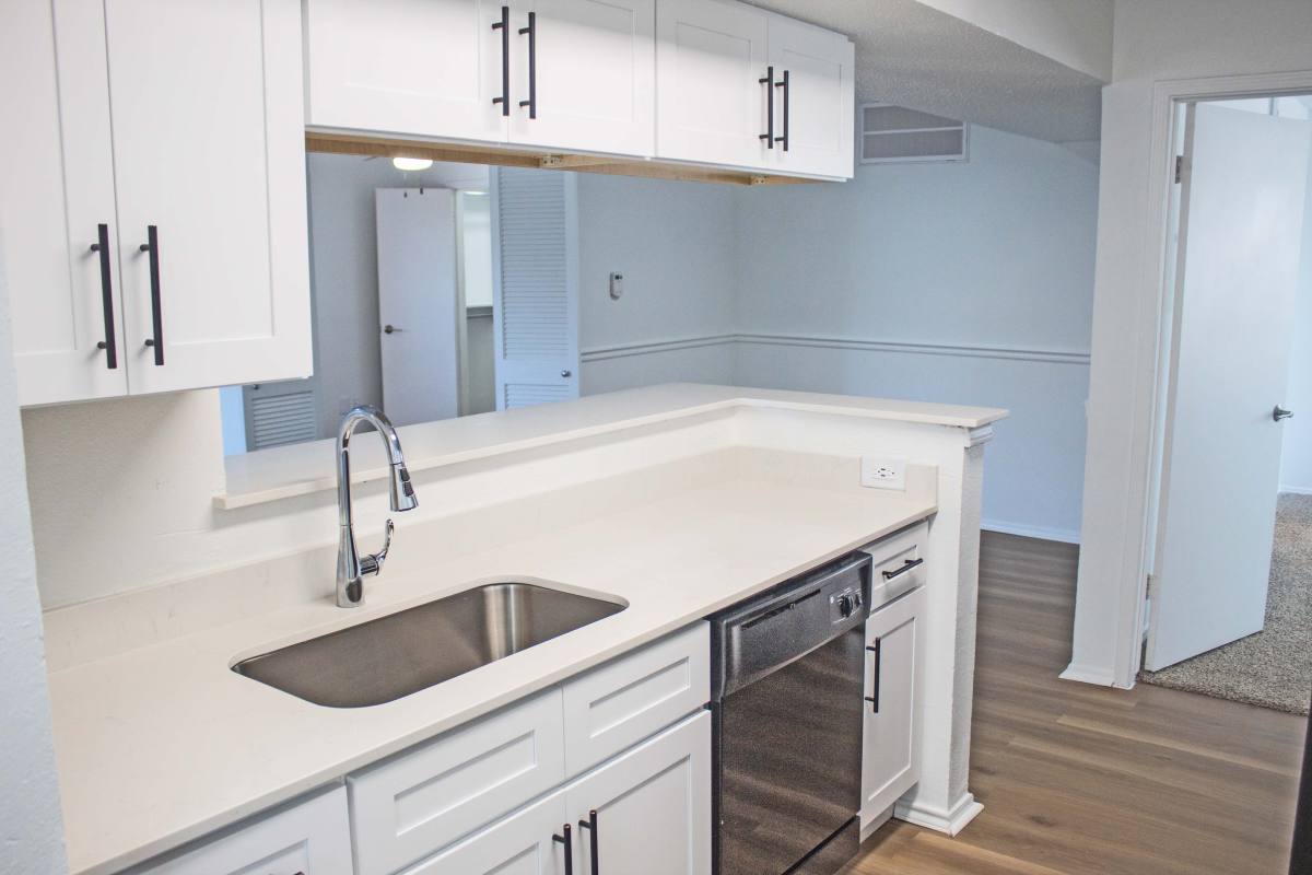 Apartment for rent at Villa Del Mar, 5234 Villa Del Mar Ave, Arlington, TX 76017