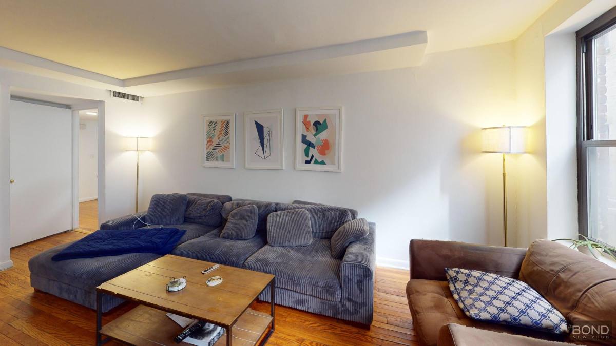 Apartment for rent at 1662 First Ave #2, New York, NY 10028