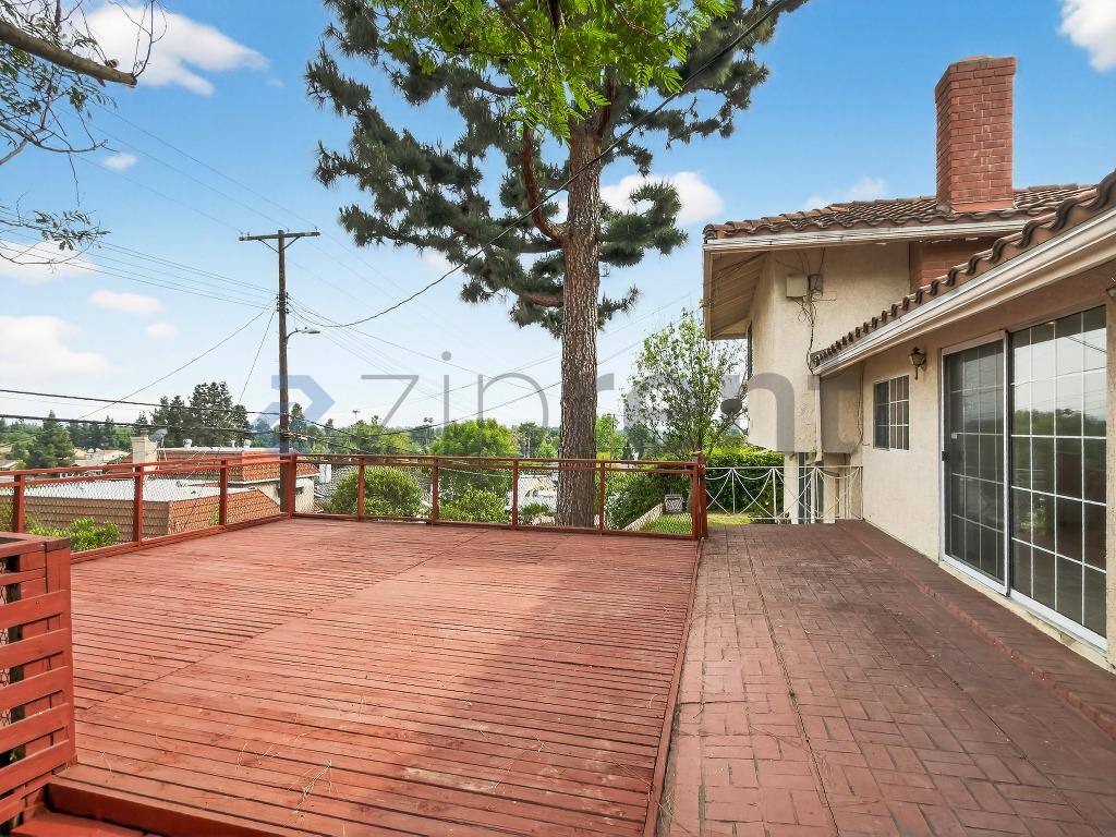 House for rent at 9534 Swinton Ave, North Hills, CA 91343