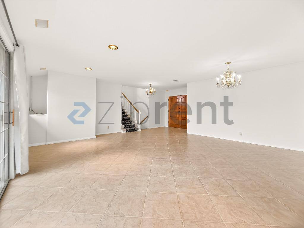 House for rent at 9534 Swinton Ave, North Hills, CA 91343