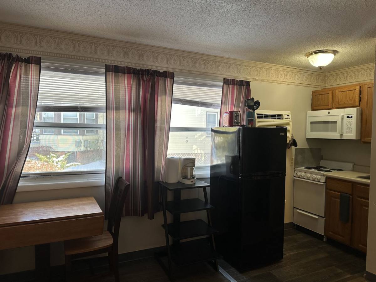 Apartment for rent at 383 College St, Burlington, VT 05401