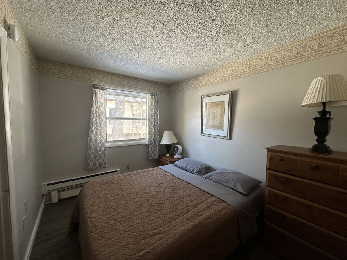 Apartment for rent at 383 College St, Burlington, VT 05401