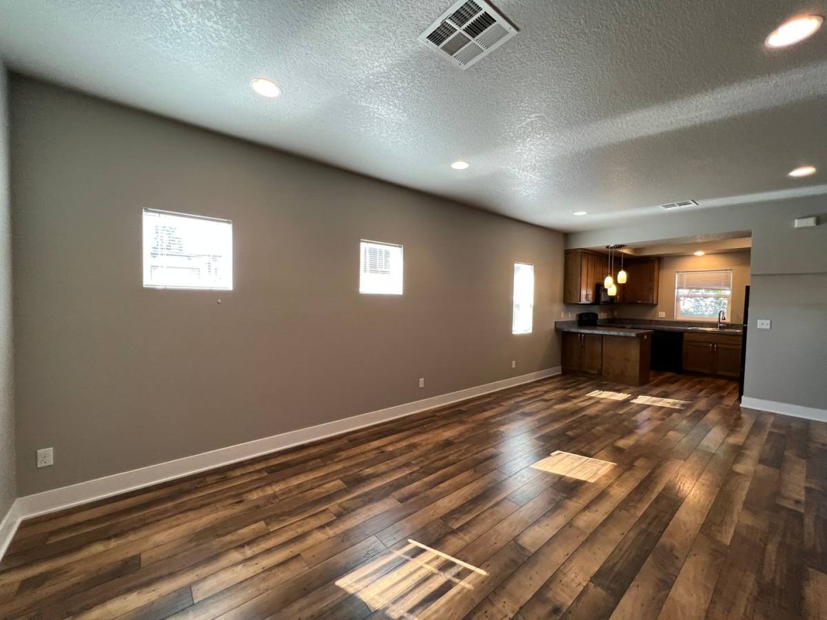 Apartment for rent at 1908 Alder, Eugene, OR 97405