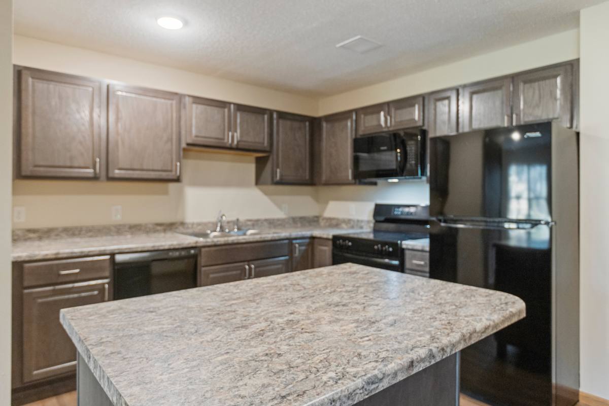 Apartment for rent at 215 Huseth St, Kenyon, MN 55946