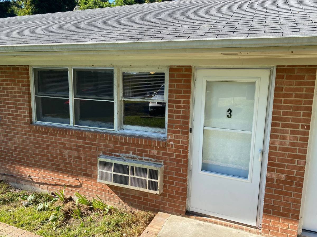 House for rent at 210-3 Purefoy Rd, Chapel Hill, NC 27514