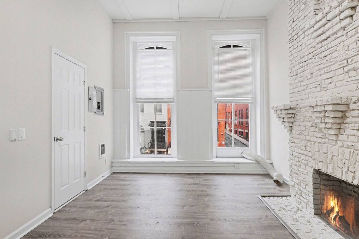 Apartment for rent at 117 W Saratoga St, Baltimore, MD 21201