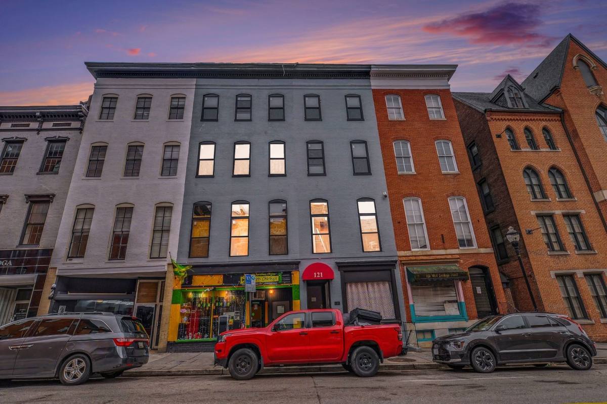 Apartment for rent at 117 W Saratoga St, Baltimore, MD 21201