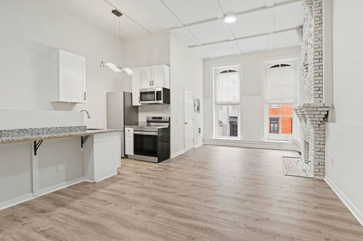 Apartment for rent at 117 W Saratoga St, Baltimore, MD 21201