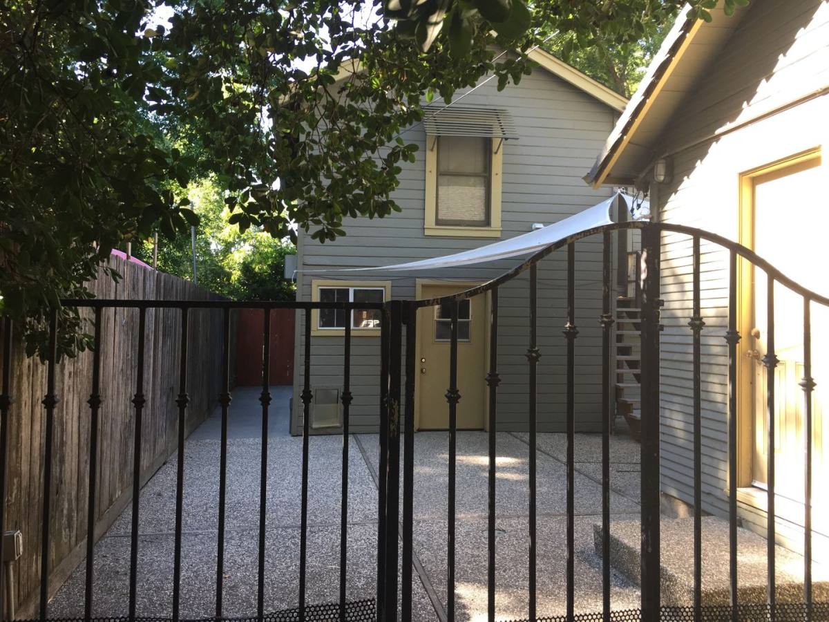 Apartment for rent at 484 1 2 E, Chico, CA 95926