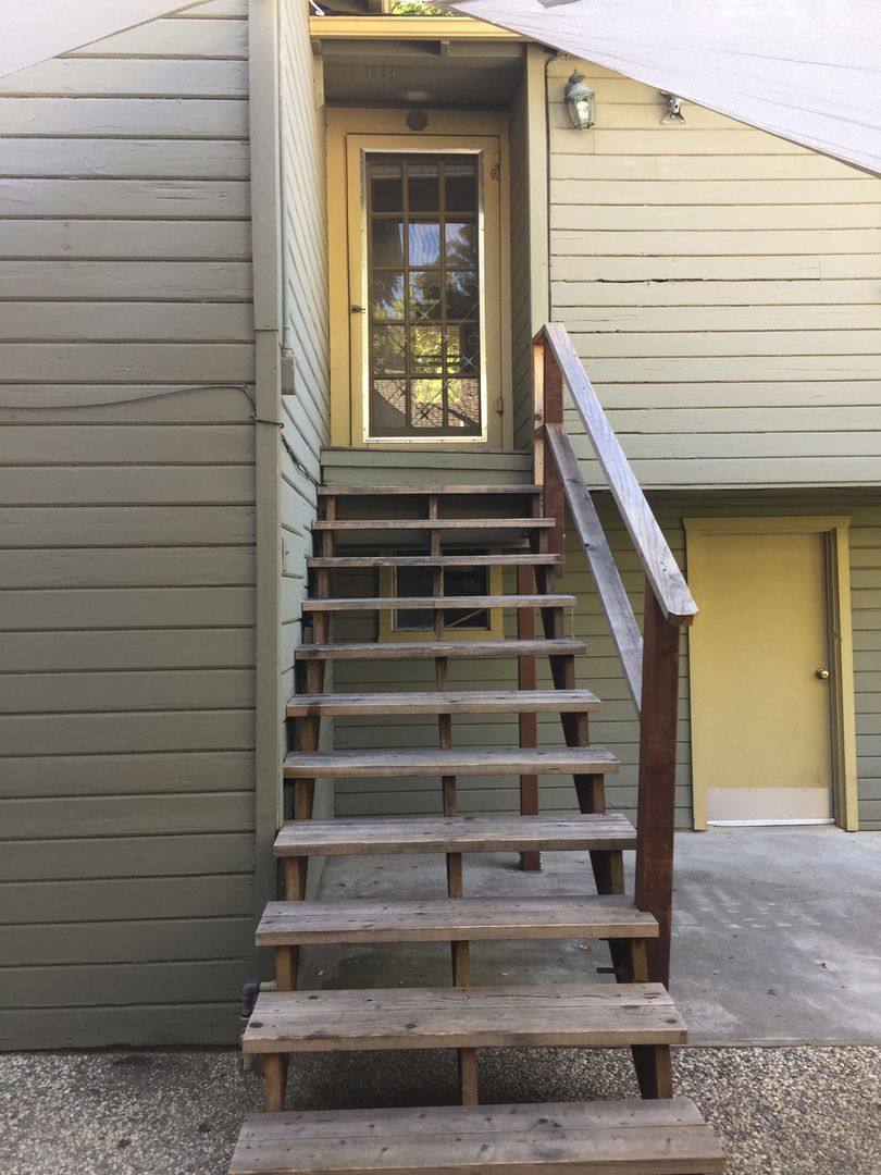 Apartment for rent at 484 1 2 E, Chico, CA 95926
