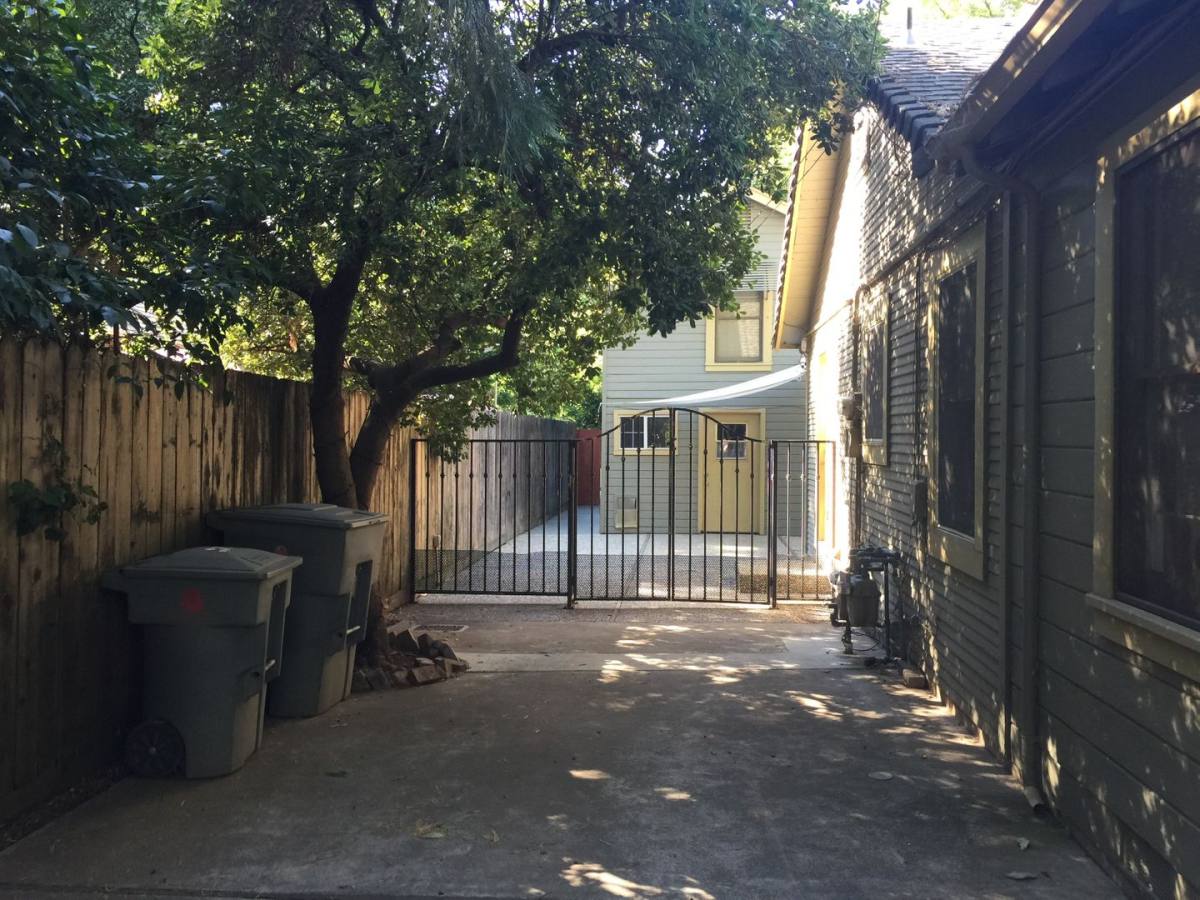 Apartment for rent at 484 1 2 E, Chico, CA 95926