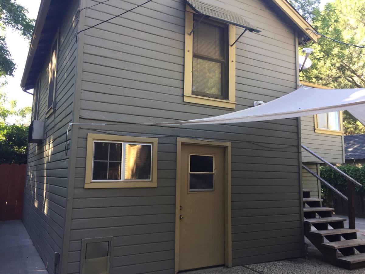 Apartment for rent at 484 1 2 E, Chico, CA 95926