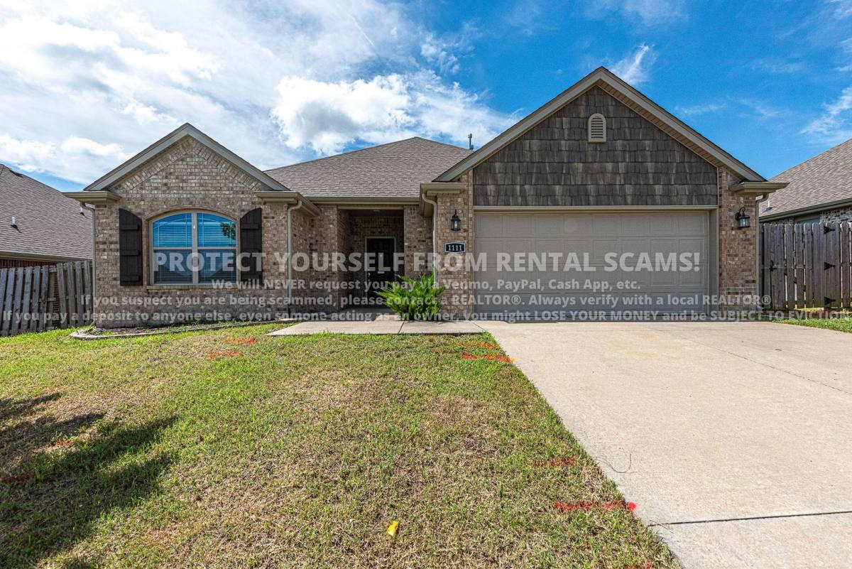 House for rent at 1111 Tulip St, Centerton, AR 72719