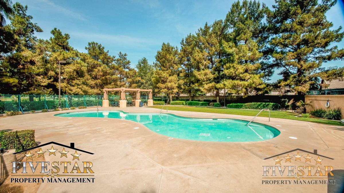 House for rent at 4938 Shorebird Dr, Bakersfield, CA 93312