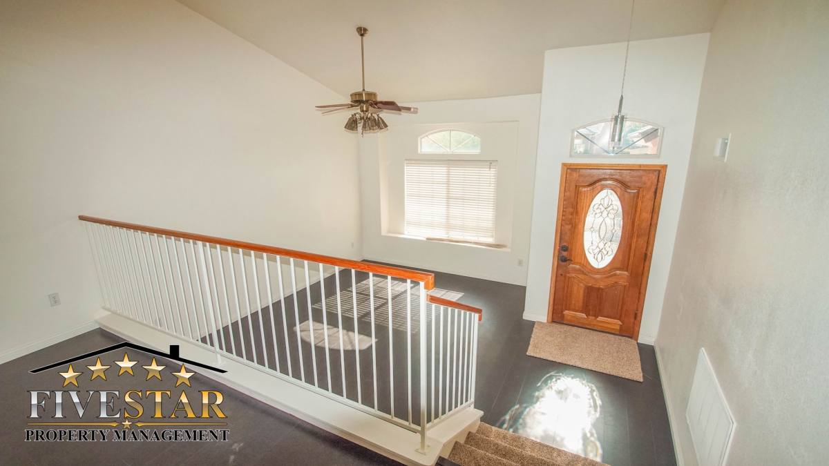 House for rent at 4938 Shorebird Dr, Bakersfield, CA 93312