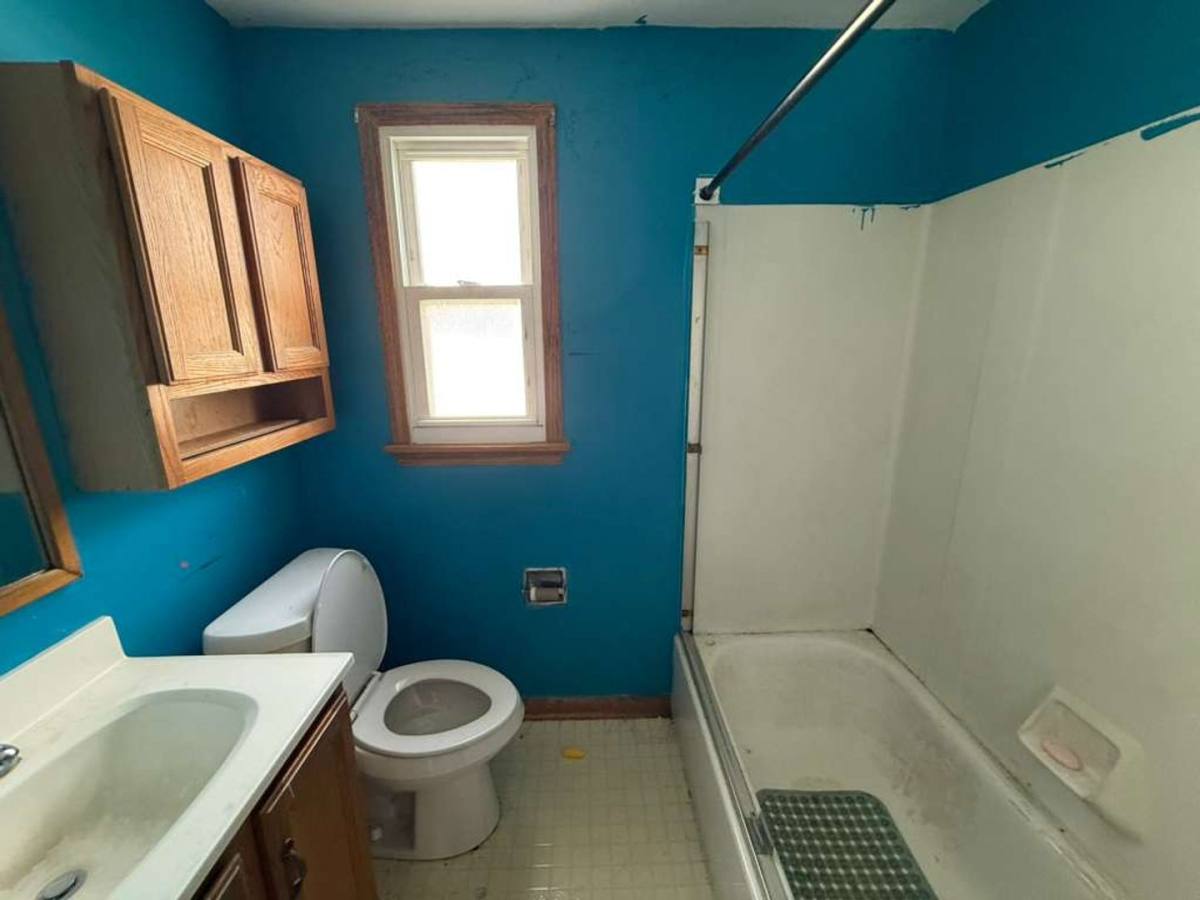 House for rent at 16011 Maplewood Ave, Maple Heights, OH 44137